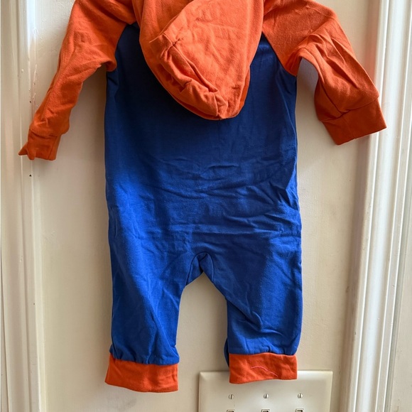 New Trick or Treat Puppy Halloween Hooded Romper - Picture 8 of 9